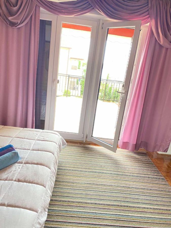 Apartmani Jelena Цриквеница Экстерьер фото
