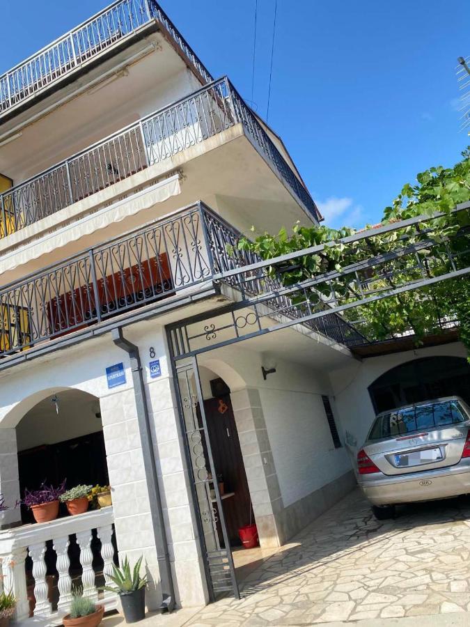 Apartmani Jelena Цриквеница Экстерьер фото